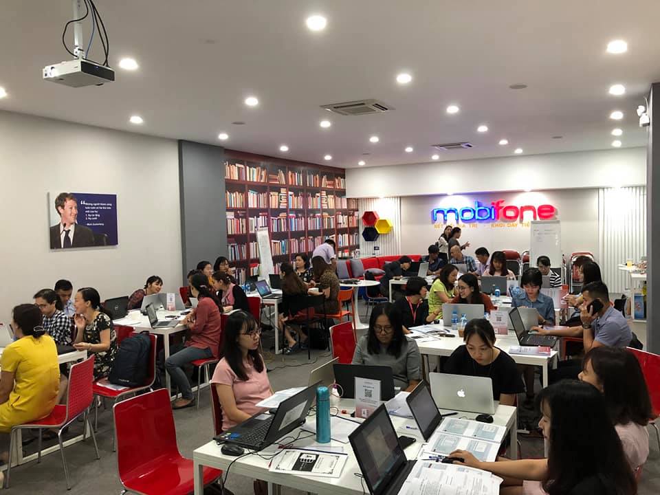 GV Nguyễn Quang Vinh hoàn thành chương trình huấn luyện cho tập đoàn MobiFone 3